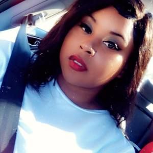 Meet your Posher, Janiece